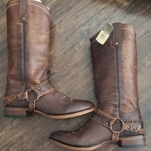 Brand New Roper Boots
